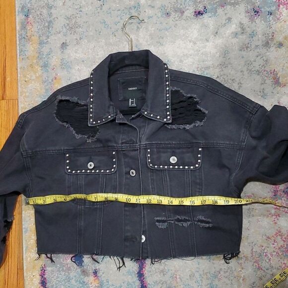 Cropped Distressed & Studded Black Jean Jacket Size XS Oversized - Picture 14 of 16